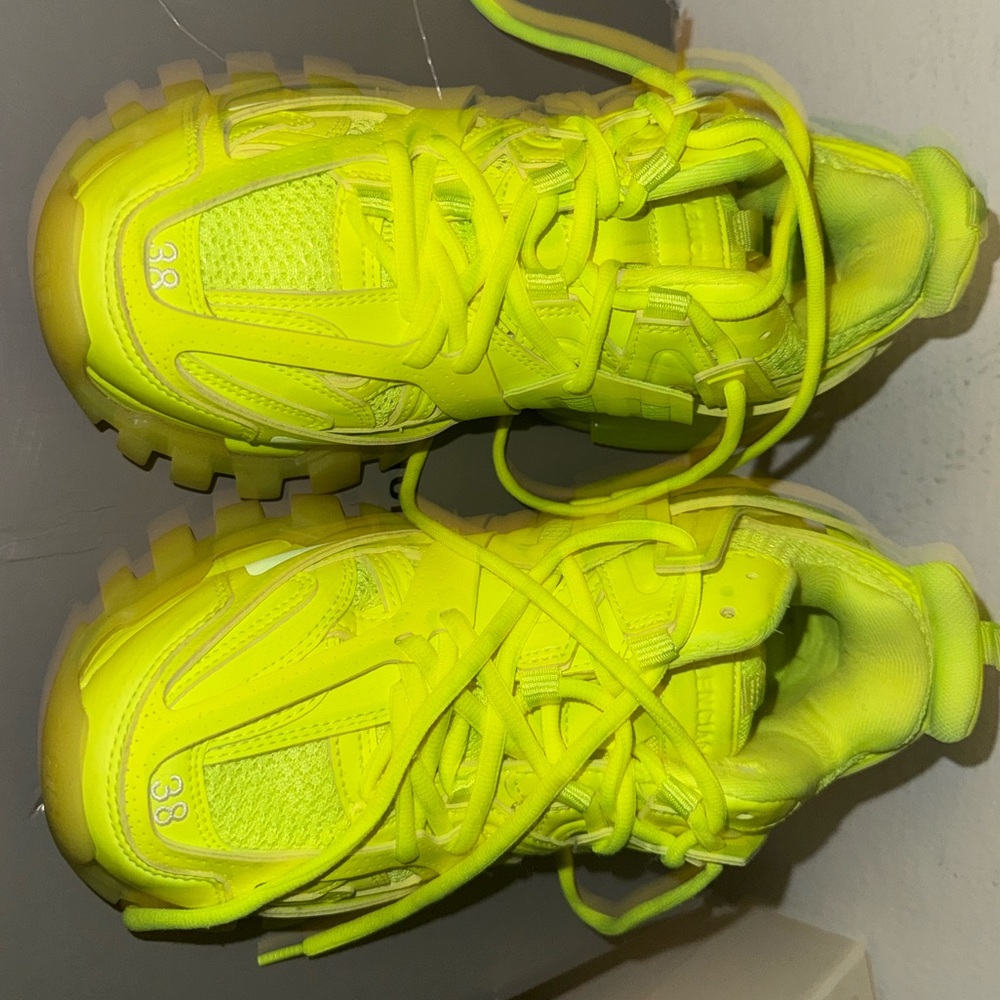 Balenciaga women’s Fluorescent Yellow Sneakers